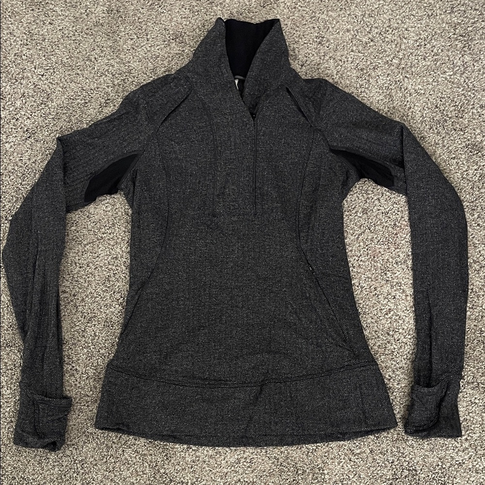 Lululemon Athletica Black and Gray Herringbone Pullover